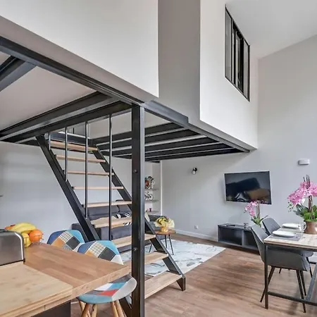 Brp Center, Eight-bedroom Luxury Vakantiehuis