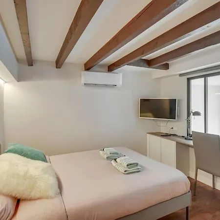 Vakantiehuis Brp Center, Eight-bedroom Luxury *