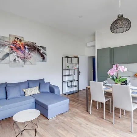 Brp Center, Eight-bedroom Luxury * Cannes